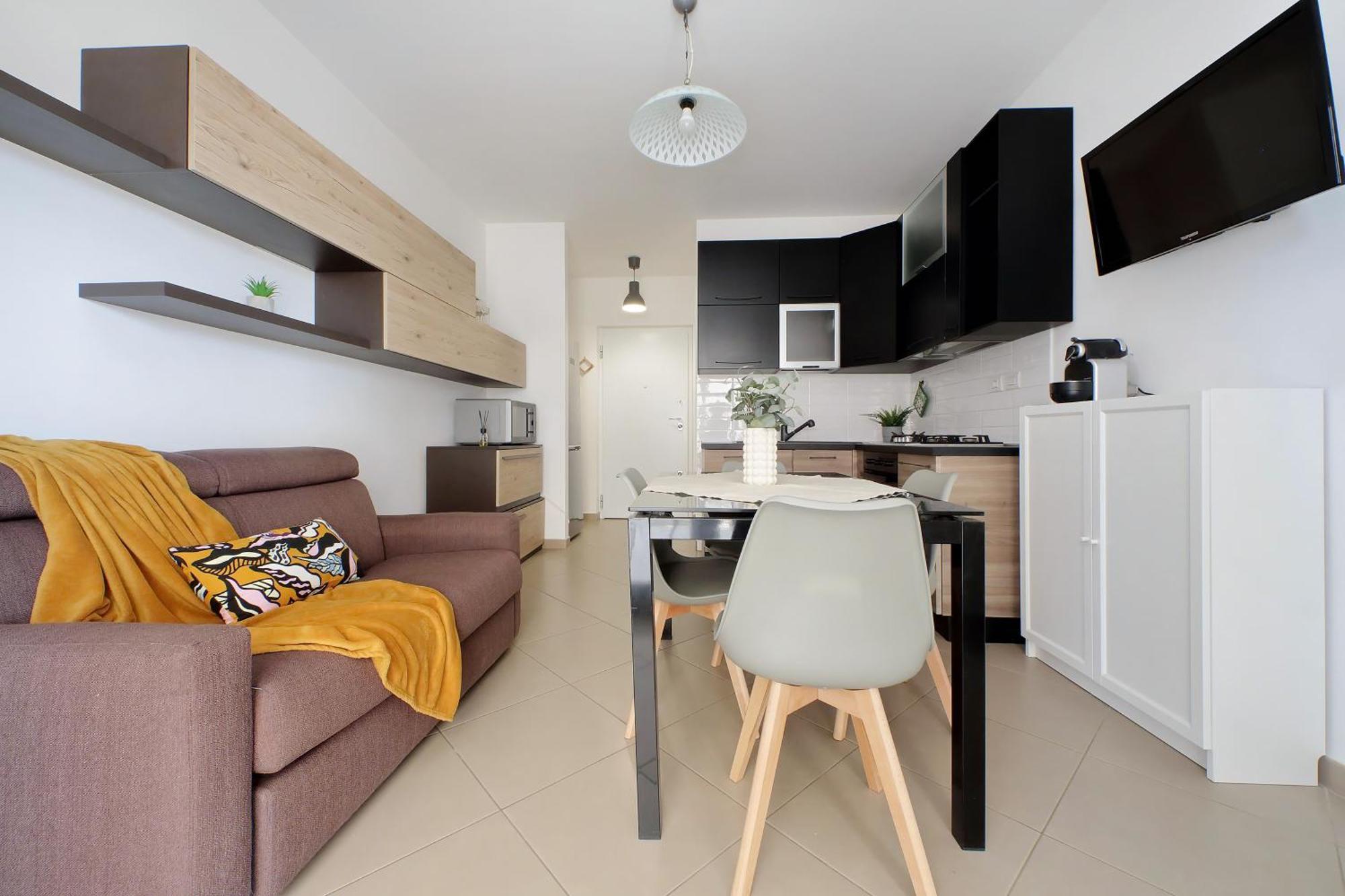 Comodo Con Terrazzo, Vicino Gemelli Lägenhet Rom